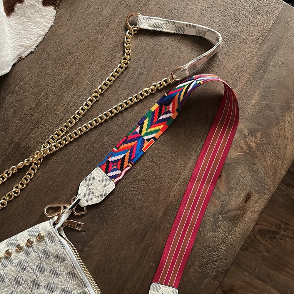 Crossbody - Picture 2 of 3